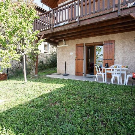 Le Mont Guillaume - 1 Chambre Terrasse Et Jardin Apartment Saint-Andre-d'Embrun Ngoại thất bức ảnh