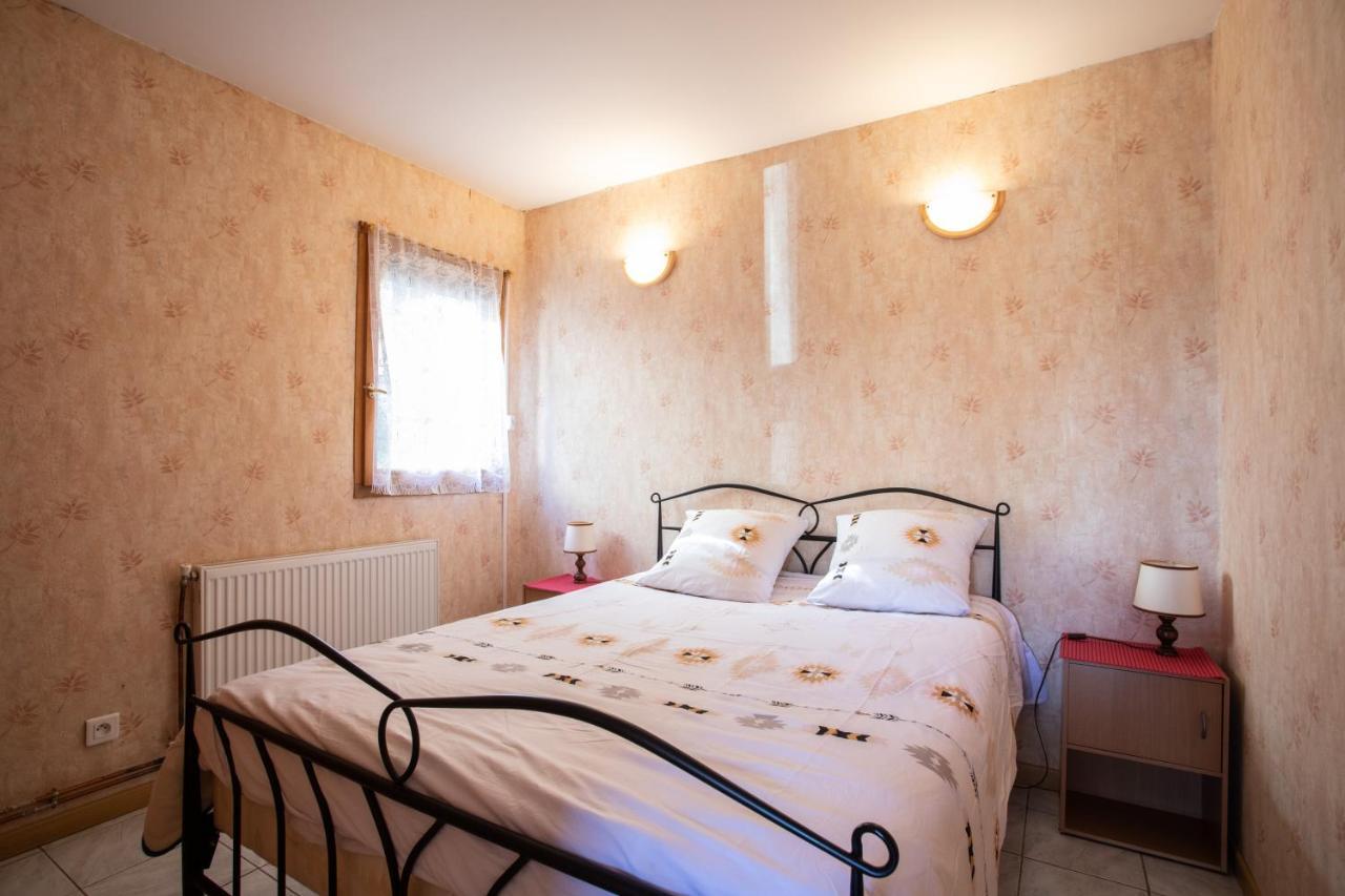 Le Mont Guillaume - 1 Chambre Terrasse Et Jardin Apartment Saint-Andre-d'Embrun Ngoại thất bức ảnh