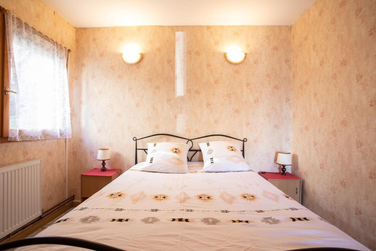 Le Mont Guillaume - 1 Chambre Terrasse Et Jardin Apartment Saint-Andre-d'Embrun Ngoại thất bức ảnh