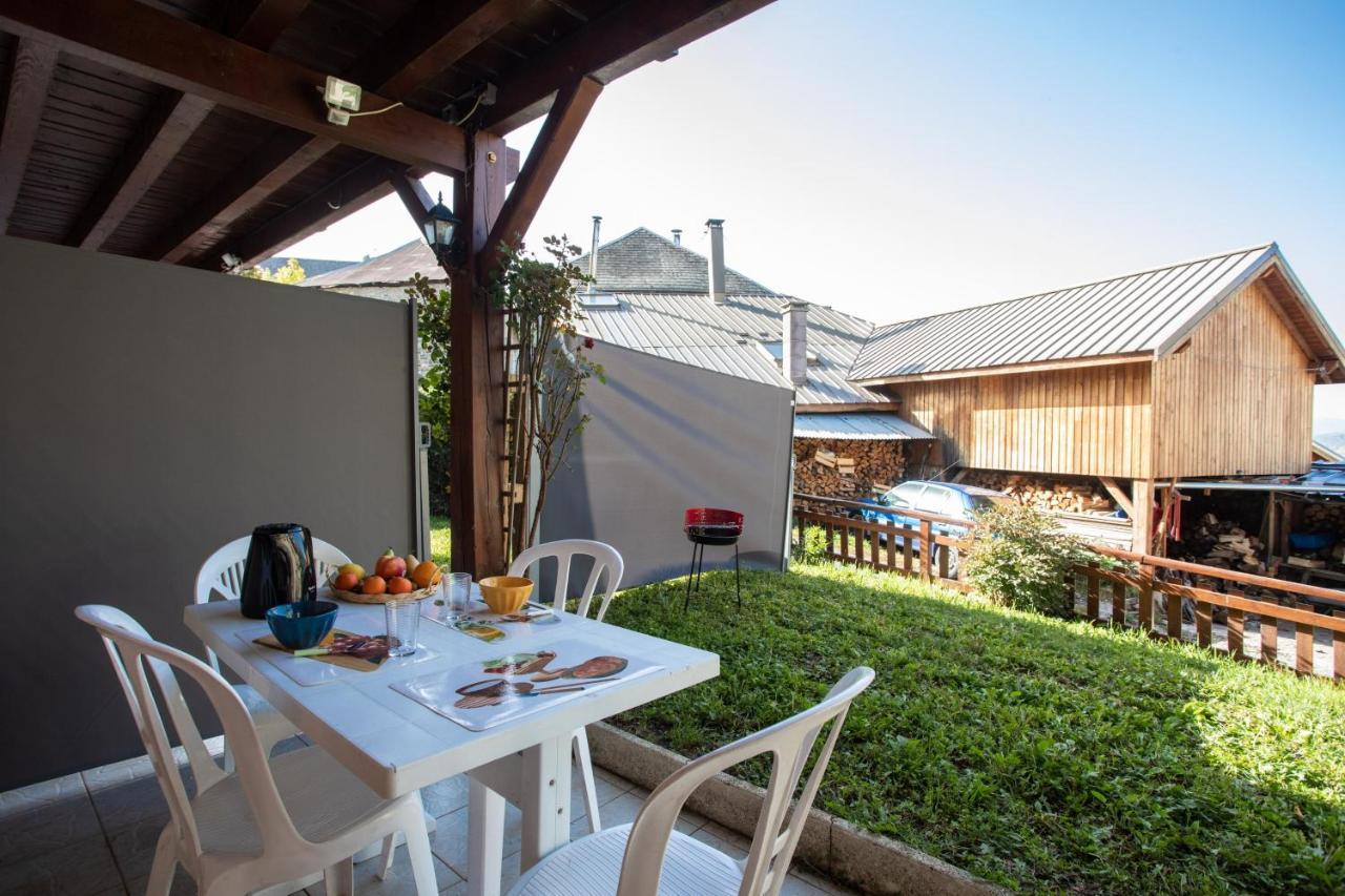 Le Mont Guillaume - 1 Chambre Terrasse Et Jardin Apartment Saint-Andre-d'Embrun Ngoại thất bức ảnh